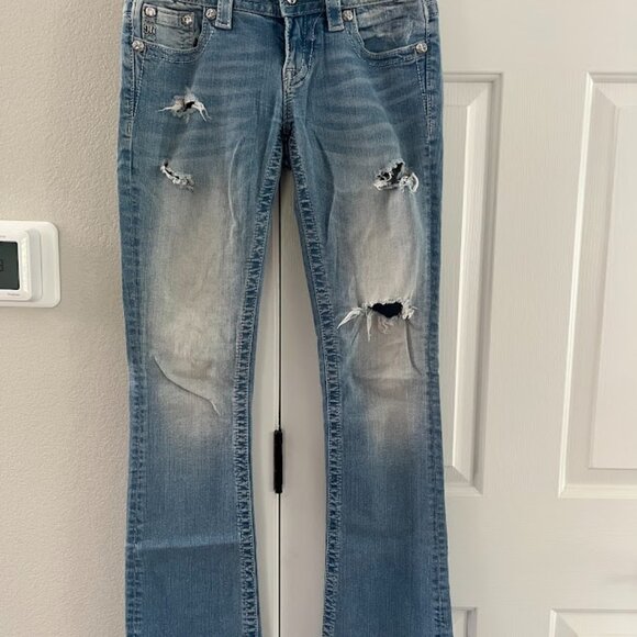 Mid Rise Boot Cut Miss Me Jeans - Picture 3 of 5